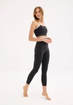 Bia Studios 90s Sport Leggings in Black – retro-inspired women's gym leggings UAE